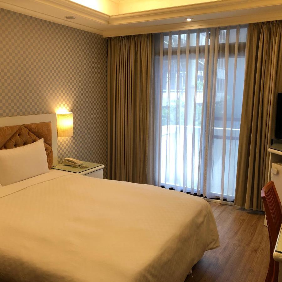 Good Life Hotel - Chunlai Taipei Bagian luar foto